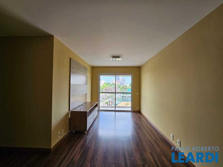 listing-img