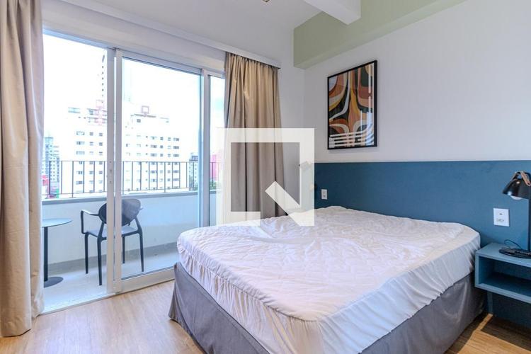 listing-img