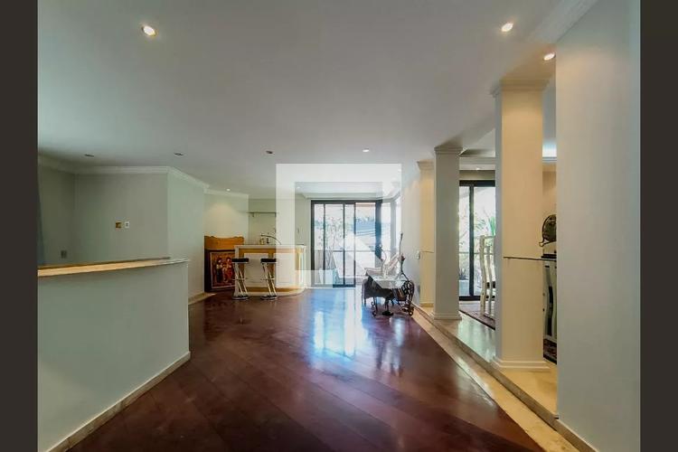listing-img