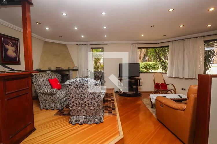 listing-img