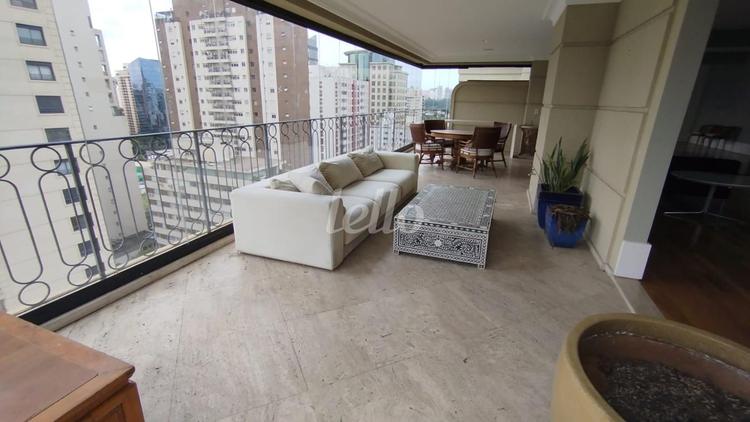 listing-img