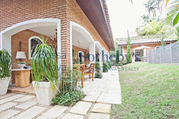 listing-img