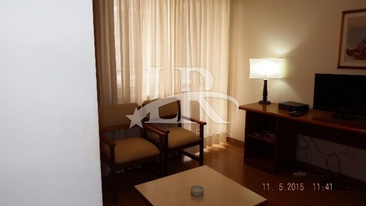 listing-img