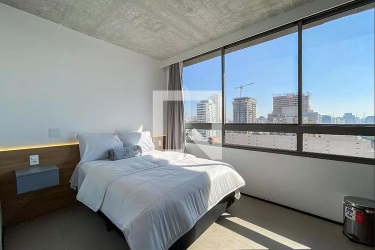 listing-img