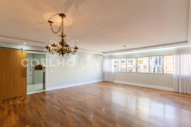 listing-img