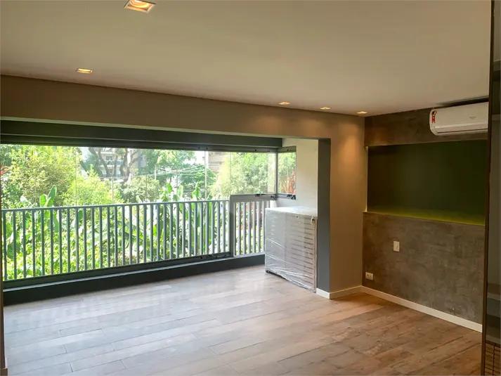 listing-img