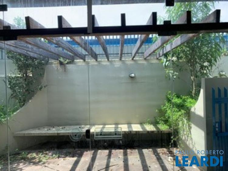 listing-img