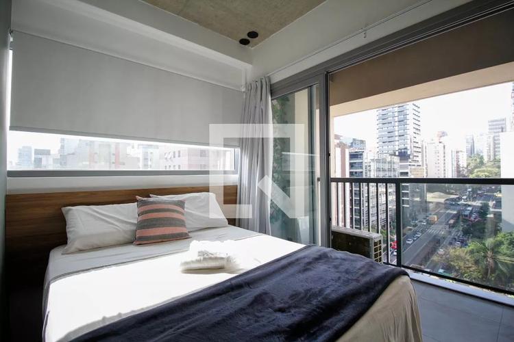 listing-img