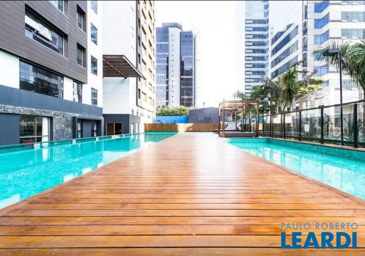 listing-img