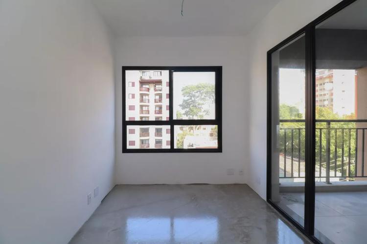 listing-img