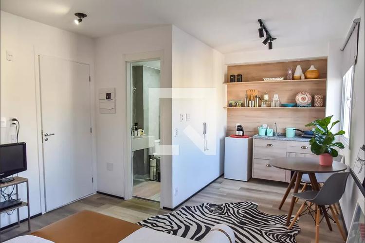 listing-img