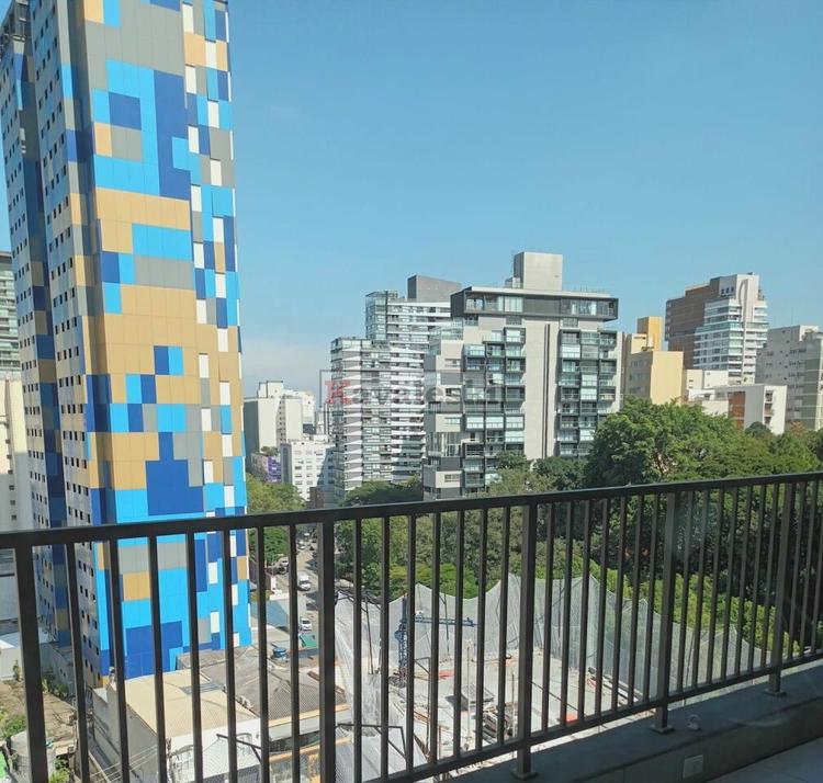 listing-img