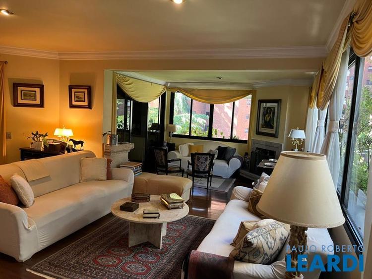 listing-img