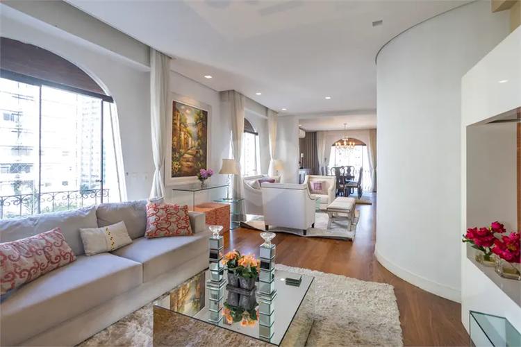 listing-img