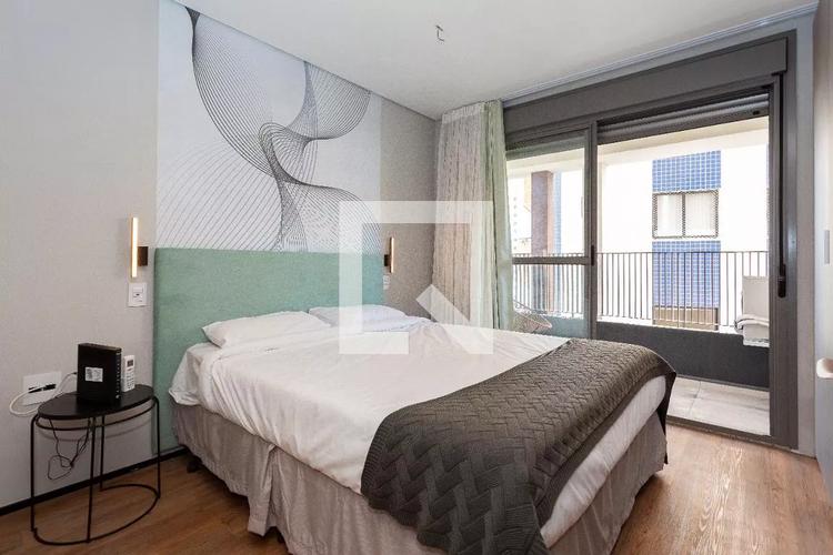 listing-img
