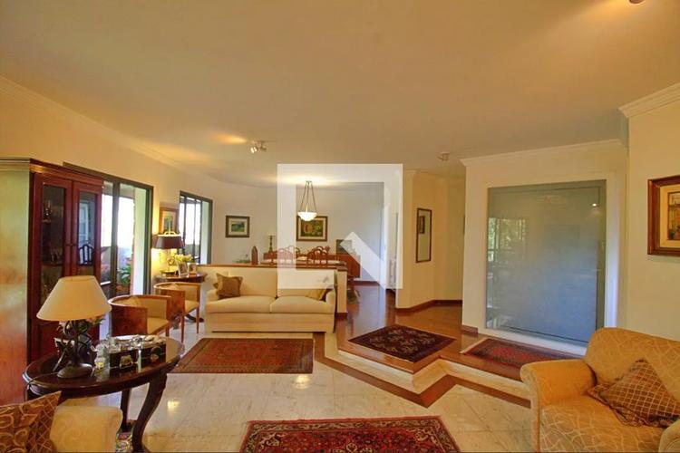 listing-img