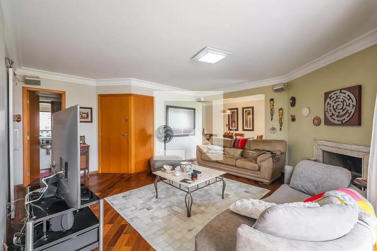 listing-img