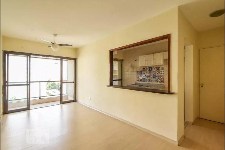 listing-img