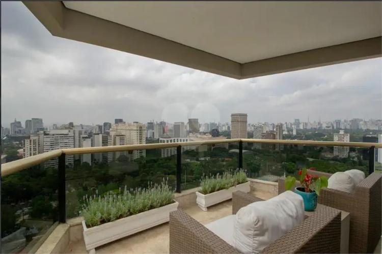 listing-img