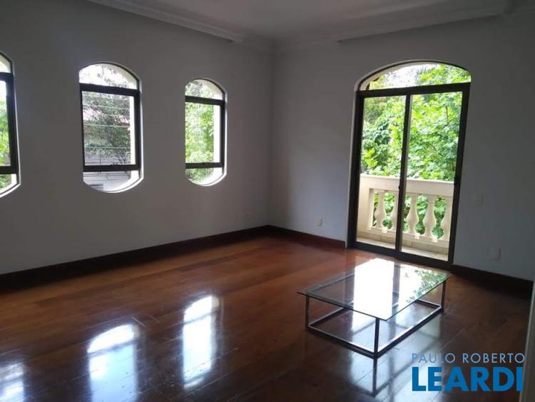listing-img