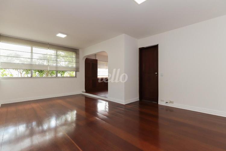 listing-img