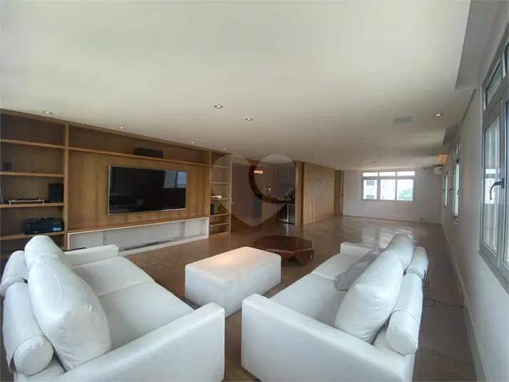 listing-img