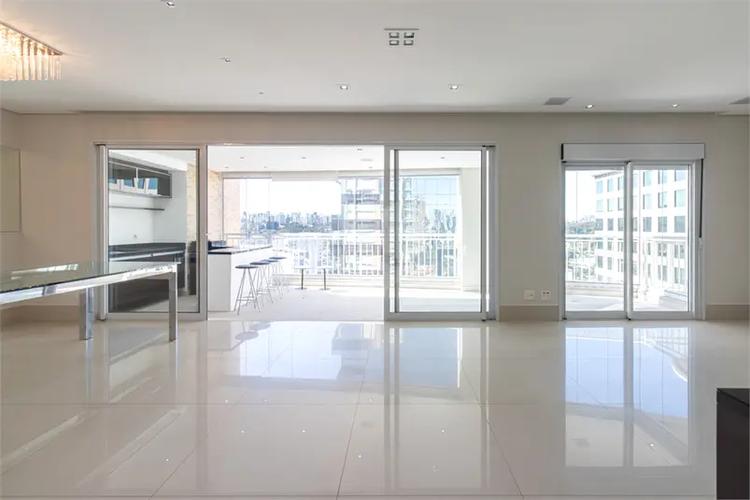 listing-img