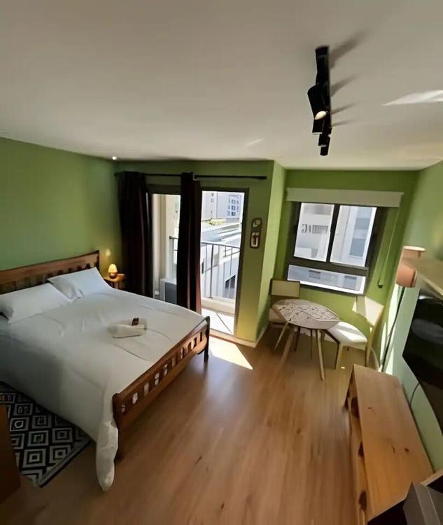 listing-img