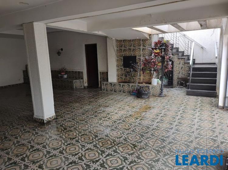 listing-img
