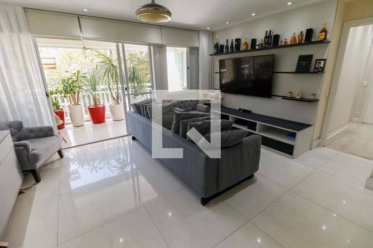 listing-img