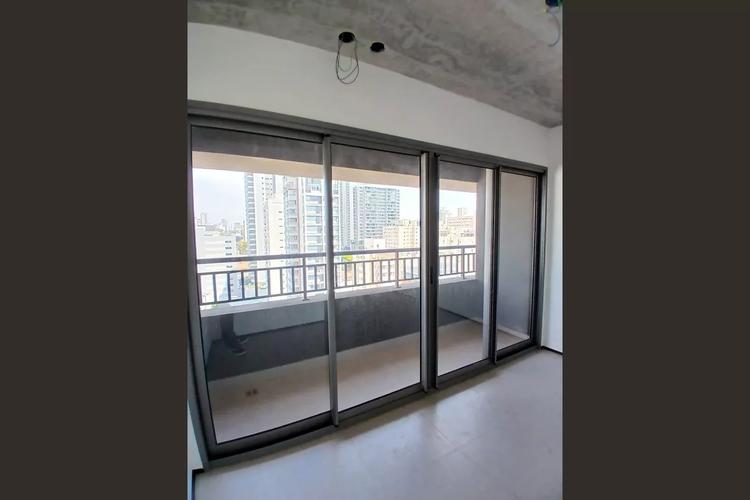 listing-img