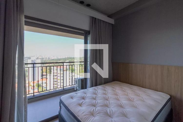 listing-img