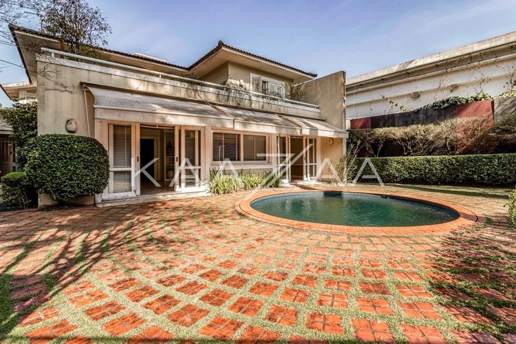 listing-img