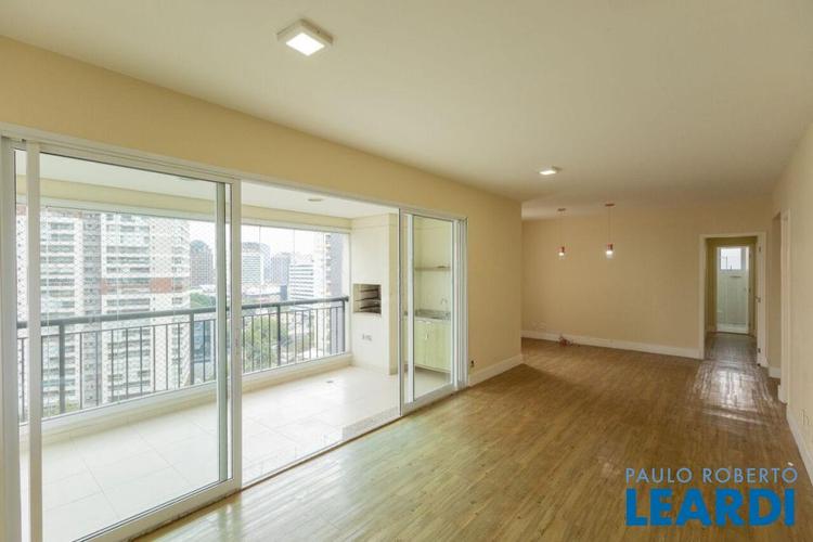 listing-img