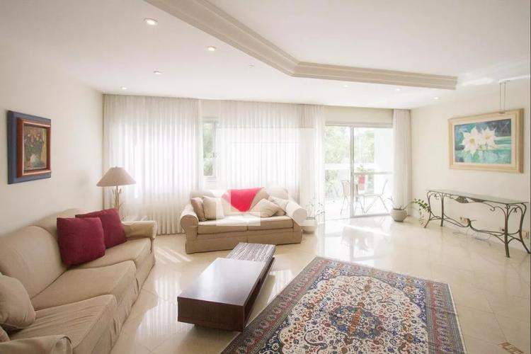 listing-img