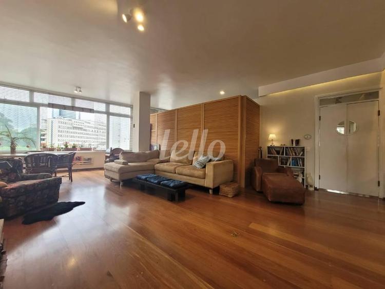 listing-img