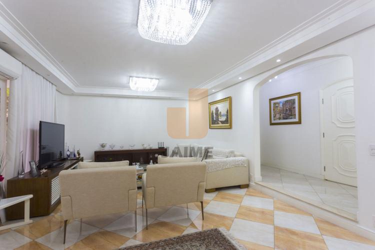 listing-img
