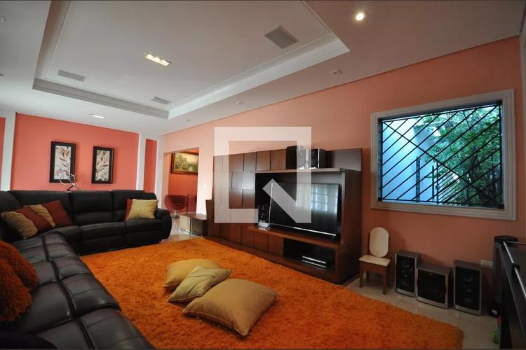 listing-img