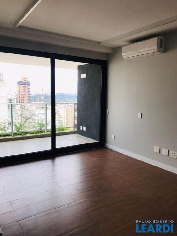 listing-img