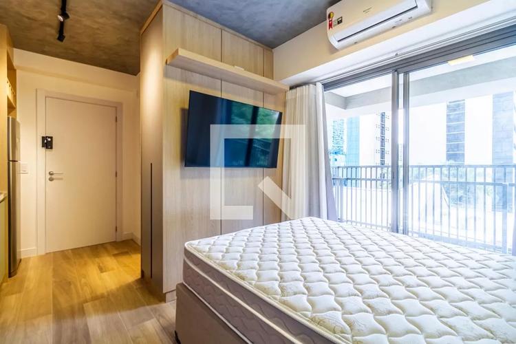 listing-img