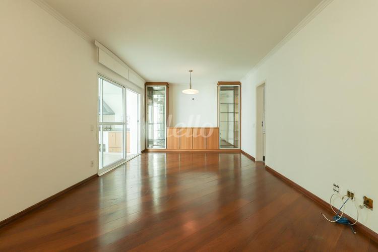 listing-img