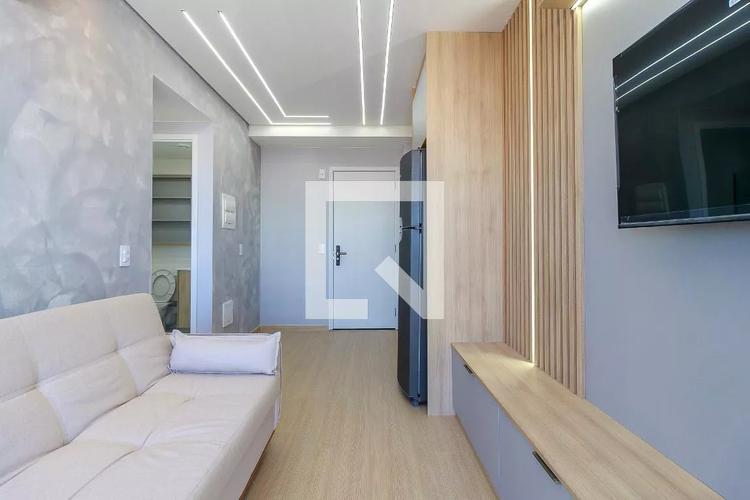 listing-img