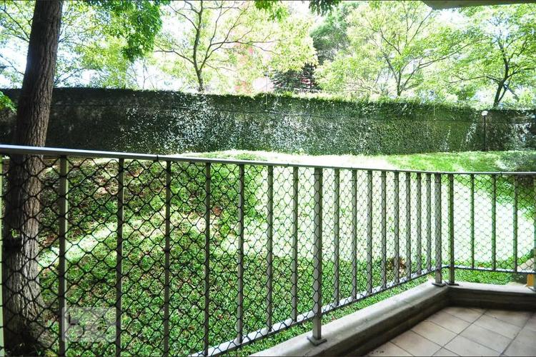listing-img