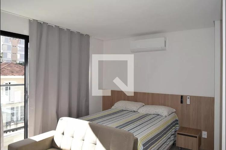 listing-img
