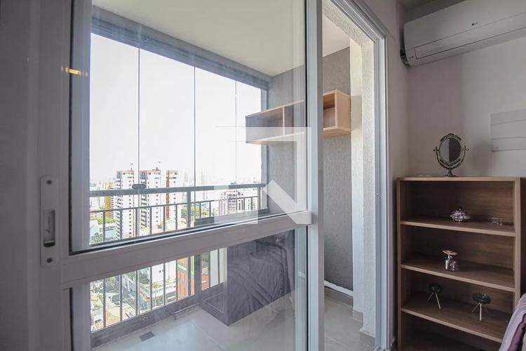 listing-img