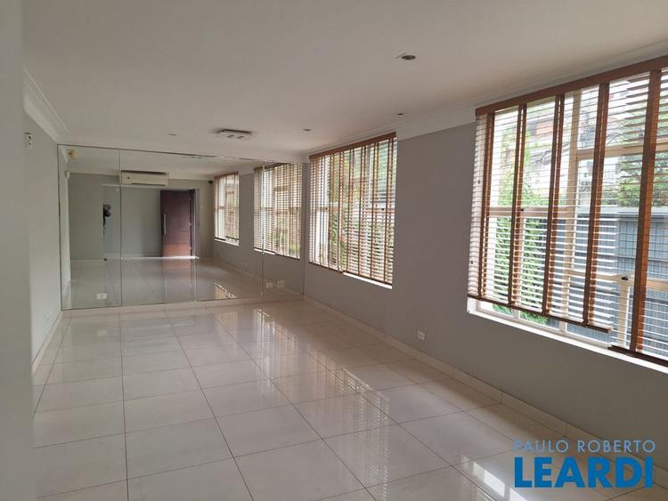 listing-img