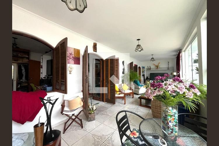 listing-img