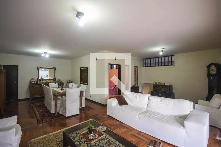 listing-img