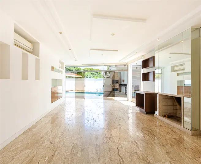 listing-img