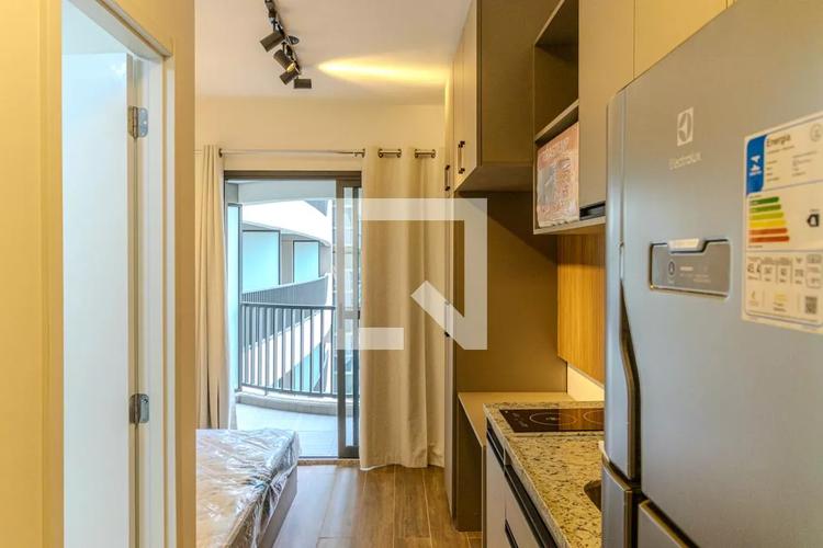 listing-img
